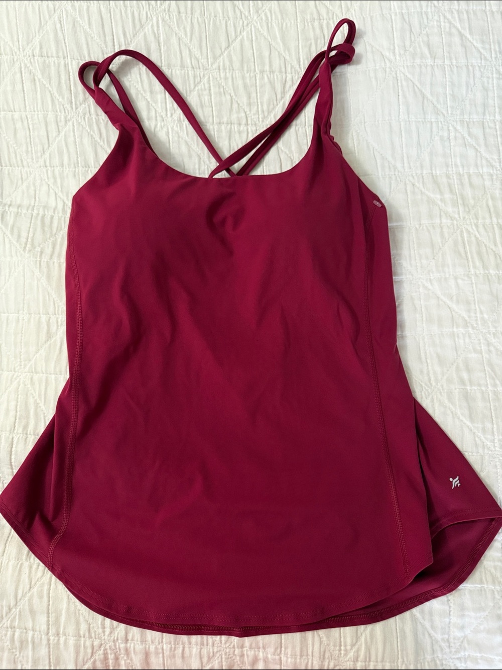 HALARA Ultrasculpt Crossback Camisole Tank Top in Deep Berry - M